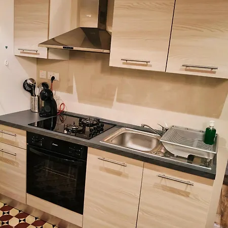 Apartment Charming Duplex House, Cinema Room, Valletta Centre