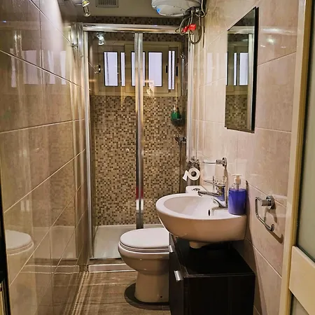 Charming Duplex House, Cinema Room, Valletta Centre * Valletta