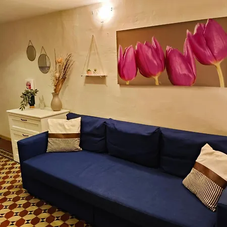 Charming Duplex House, Cinema Room, Centre