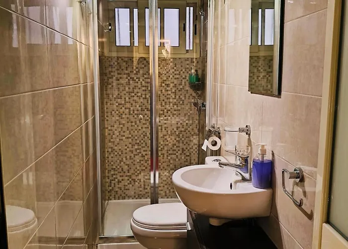 Charming Duplex House, Cinema Room, Centre * Valletta