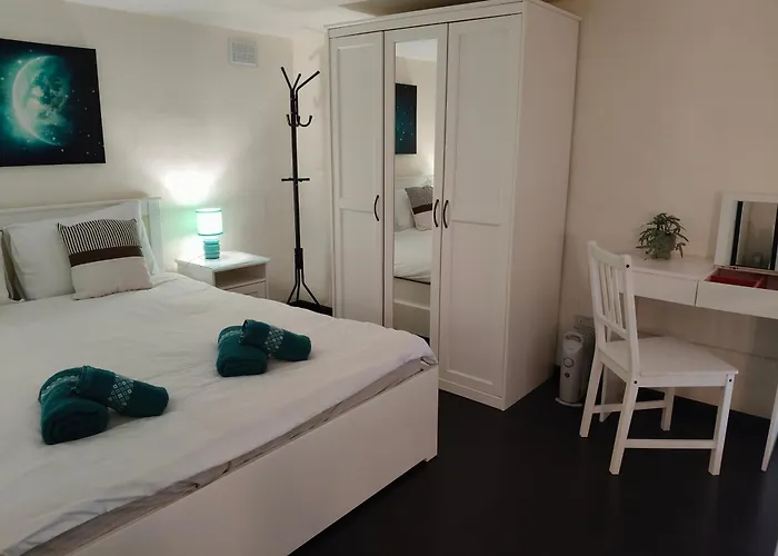 Charming Duplex House, Cinema Room, Centre * Valletta